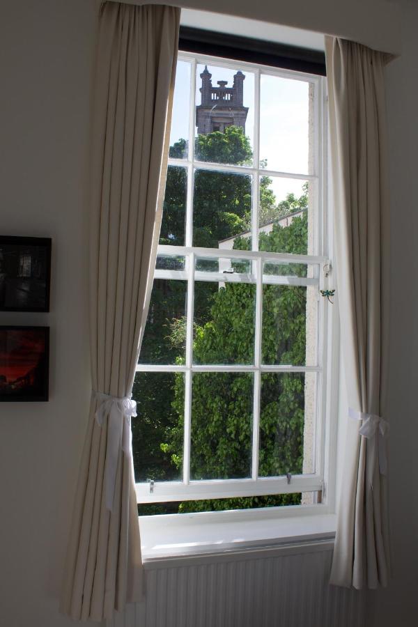 Lovely 1 Bed Flat In Stockbridge, Near Edinburghs City Centre ภายนอก รูปภาพ